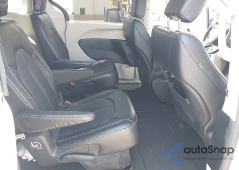 2024 Chrysler Pacifica Touring L из США, поврежденный, VIN 2C4RC1BG1RR155500